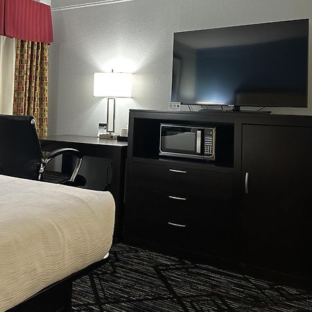 Baymont By Wyndham Litchfield Hotell Eksteriør bilde