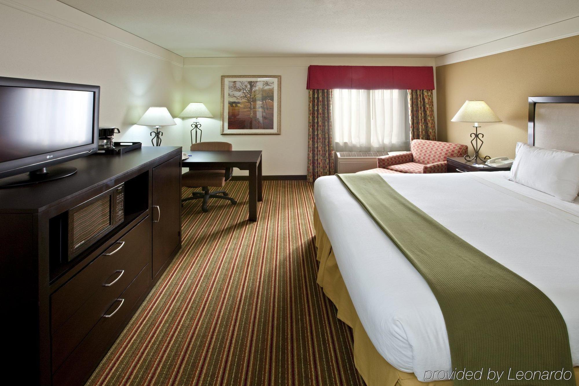 Baymont By Wyndham Litchfield Hotell Rom bilde