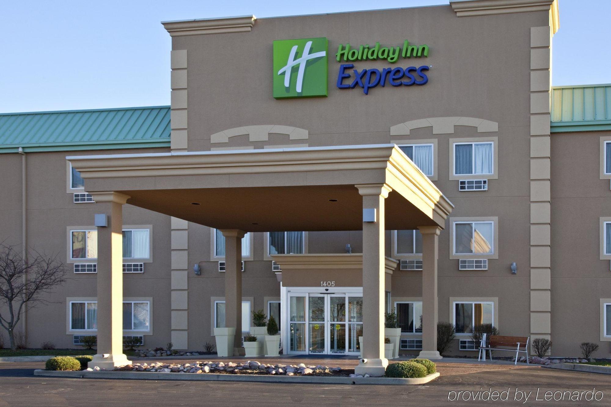 Baymont By Wyndham Litchfield Hotell Eksteriør bilde