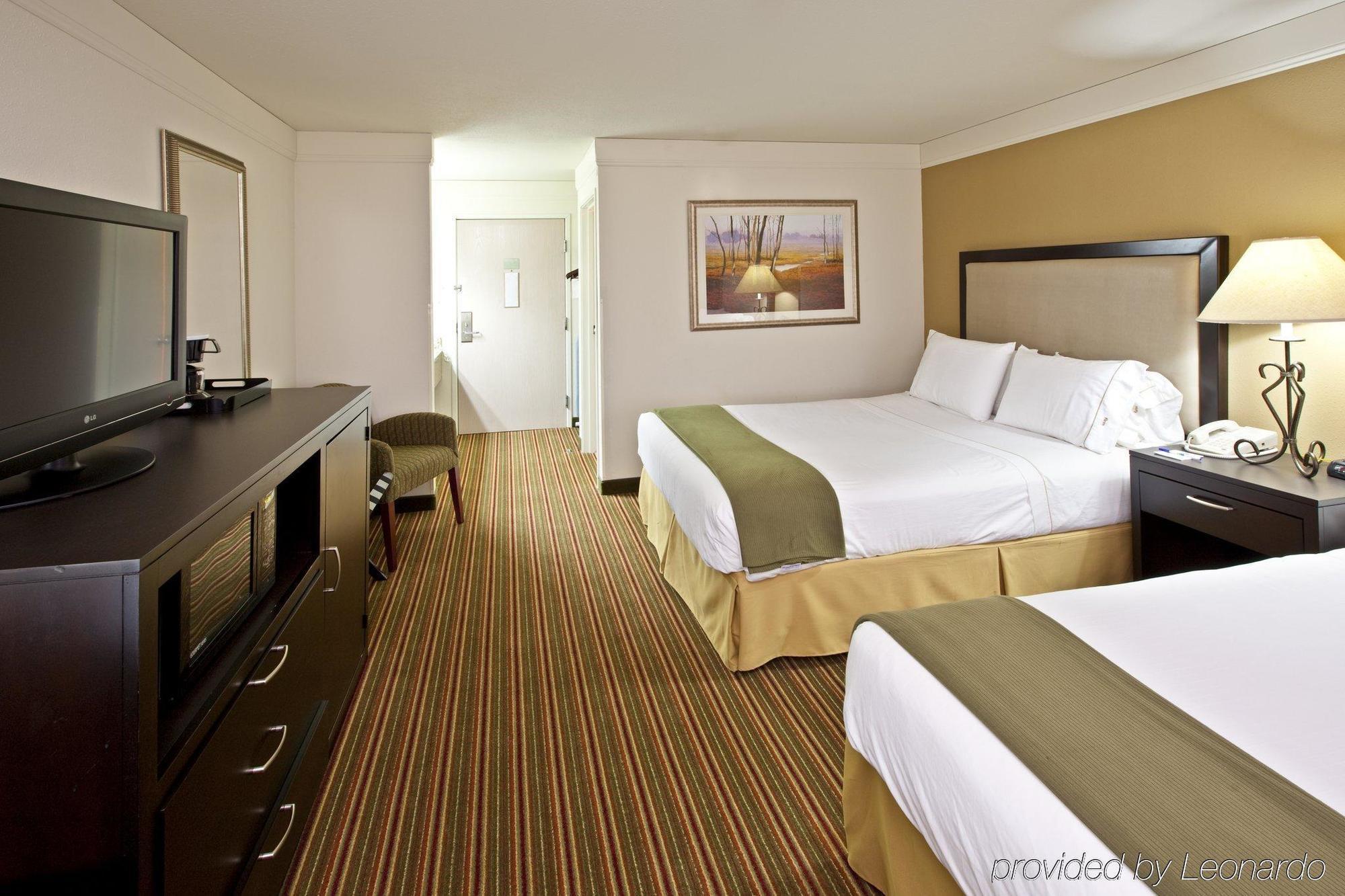 Baymont By Wyndham Litchfield Hotell Eksteriør bilde