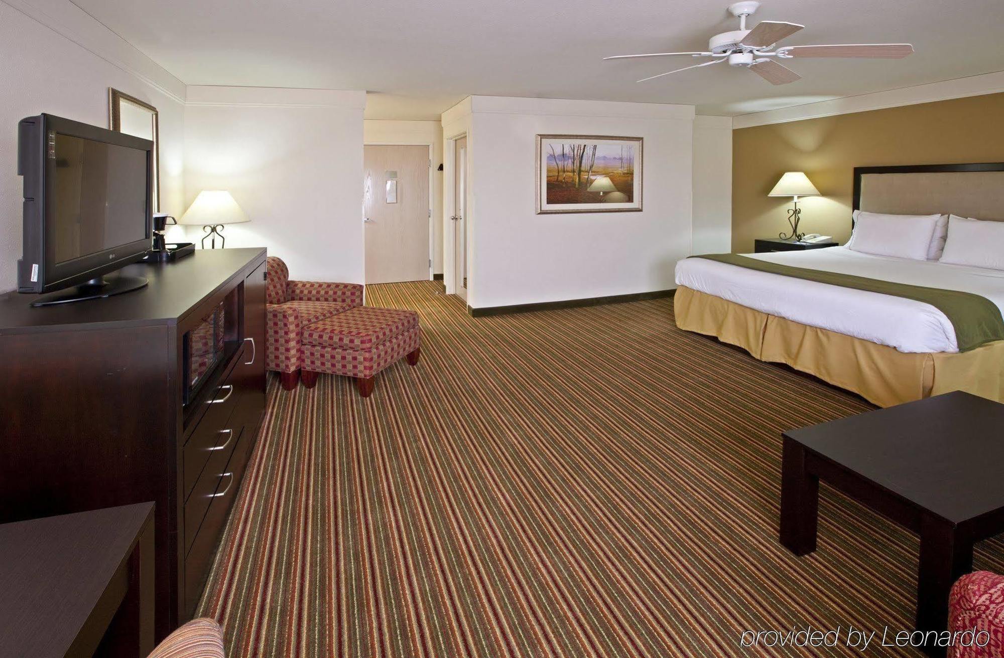Baymont By Wyndham Litchfield Hotell Rom bilde